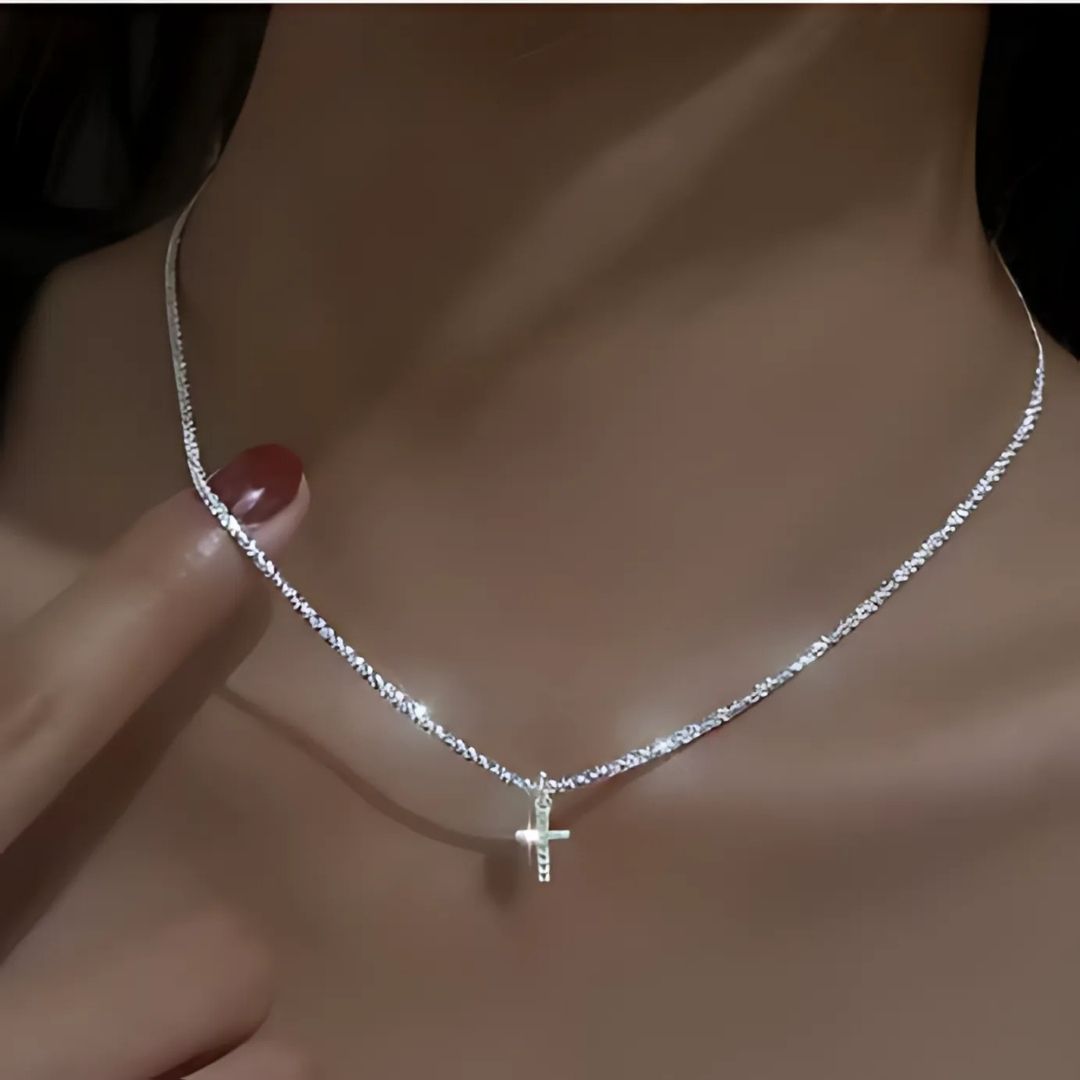 Collier Croix Éternelle